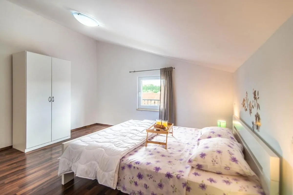 Villa Roza By Kompas Villas Vosteni