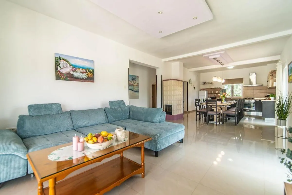 Villa Roza By Kompas Villas Vosteni